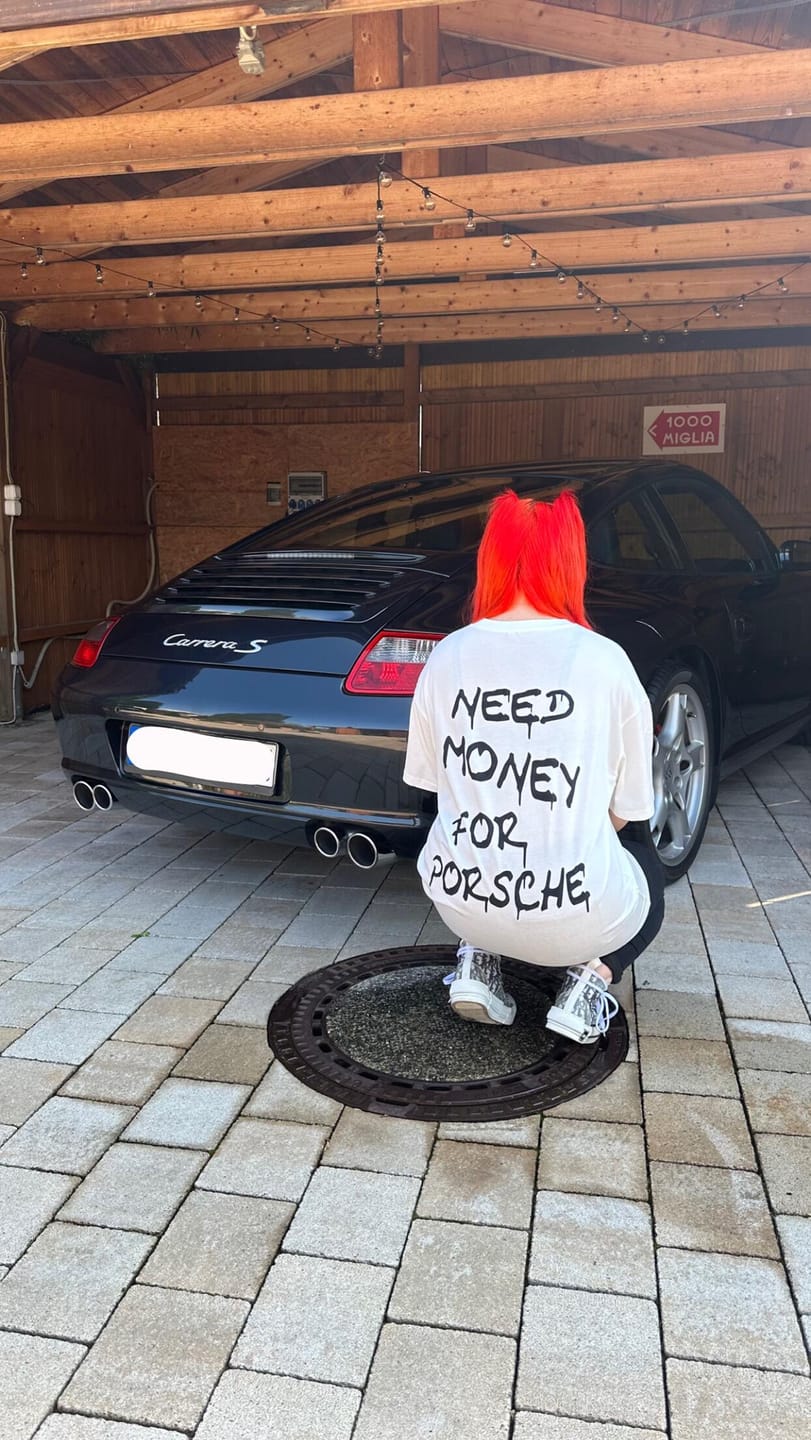 Customer photo review of Oversized Shirt - NEED MONEY FOR PORSCHE