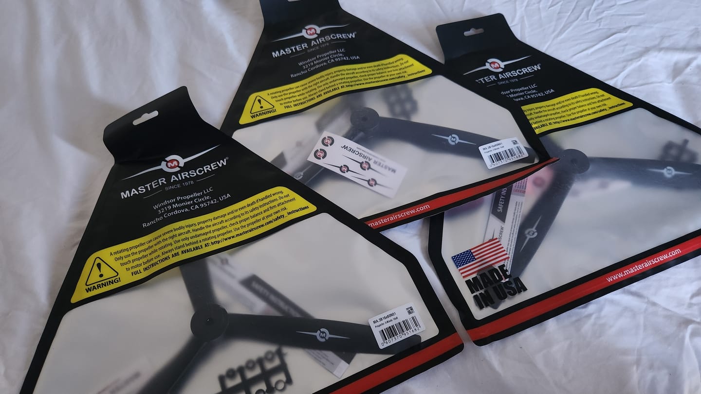 Customer photo review of 3-Blade - 16x8 Propeller