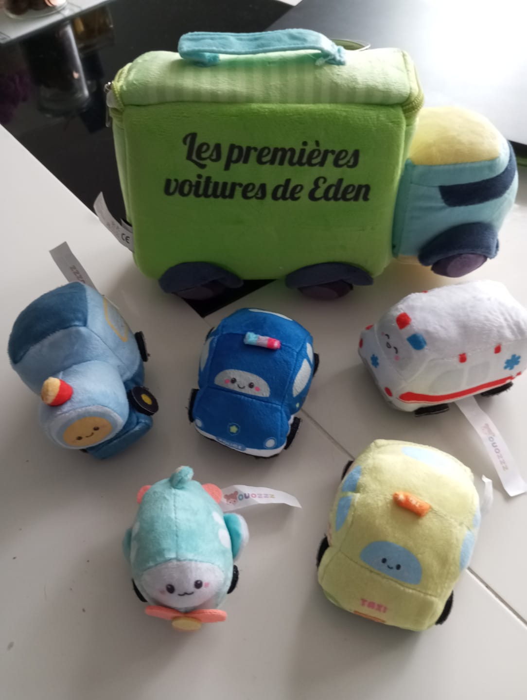 Customer photo review of Personnalisée Premier Ensemble de Jouet Sonore en Peluche de Voiture pour Bébé