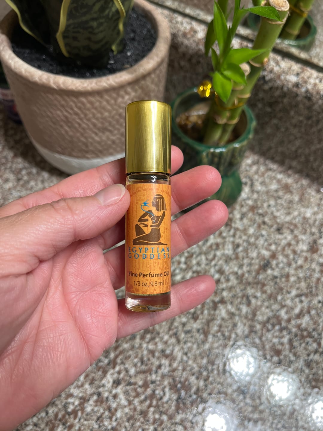 Customer photo review of Auric Blends Roll-On Perfume Oil