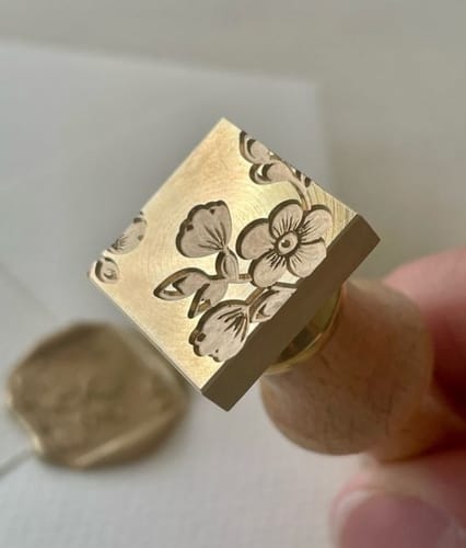 Customer photo review of Cloudray AR-100 LiteMarker 100W MOPA 2.5D Fiber Laser Marking Engraver with 4.3” X 4.3” Scan Area