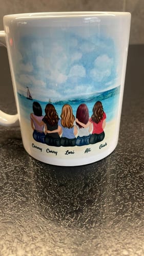 Customer photo review of Beste Schwestern - Personalisierte Tasse (2-5 Personen)
