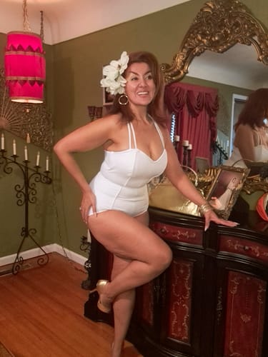 Customer photo review of PRE-ORDER - Universal Monsters: Creature from the Black Lagoon Swim Set in White