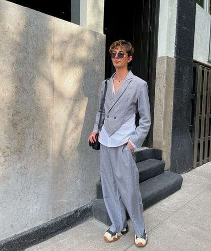 Customer photo review of Mens Irregular Hem Blazer Two Pieces Outfits SKUK22854