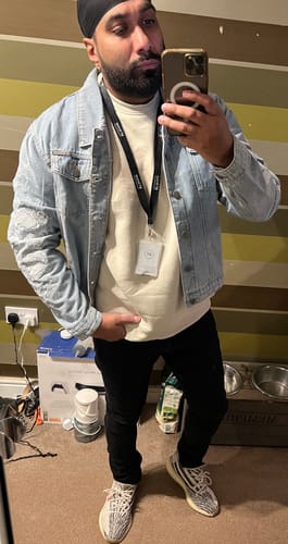 Customer photo review of Japanese Graffiti Back Patch Oversized Trucker Jacket in Light Wash