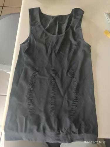 Customer photo review of Men Slimming Body Shaper