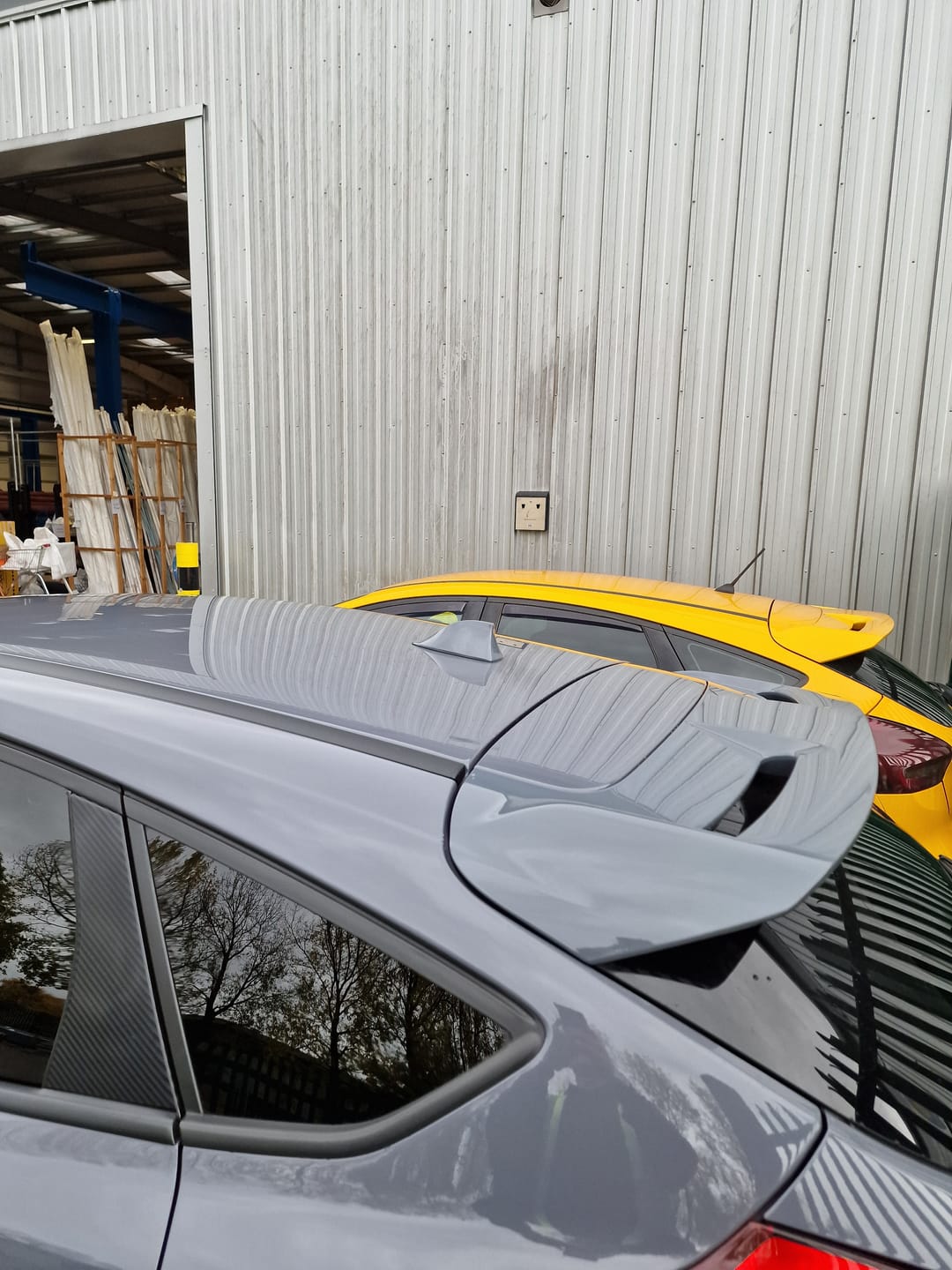 Customer photo review of 'Shark Fin' Aerial (Painted) - Mk3/3.5 Ford Focus / Mk8 Ford Fiesta