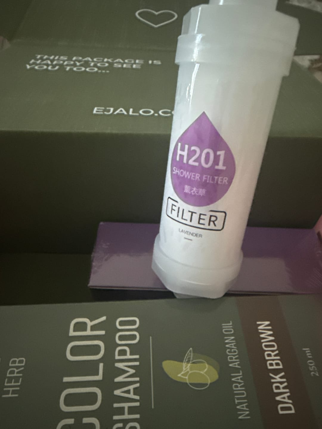 Customer photo review of Shower filter with vitamins