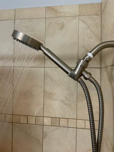 Customer photo review of 1-Spray Handheld Shower Head Set