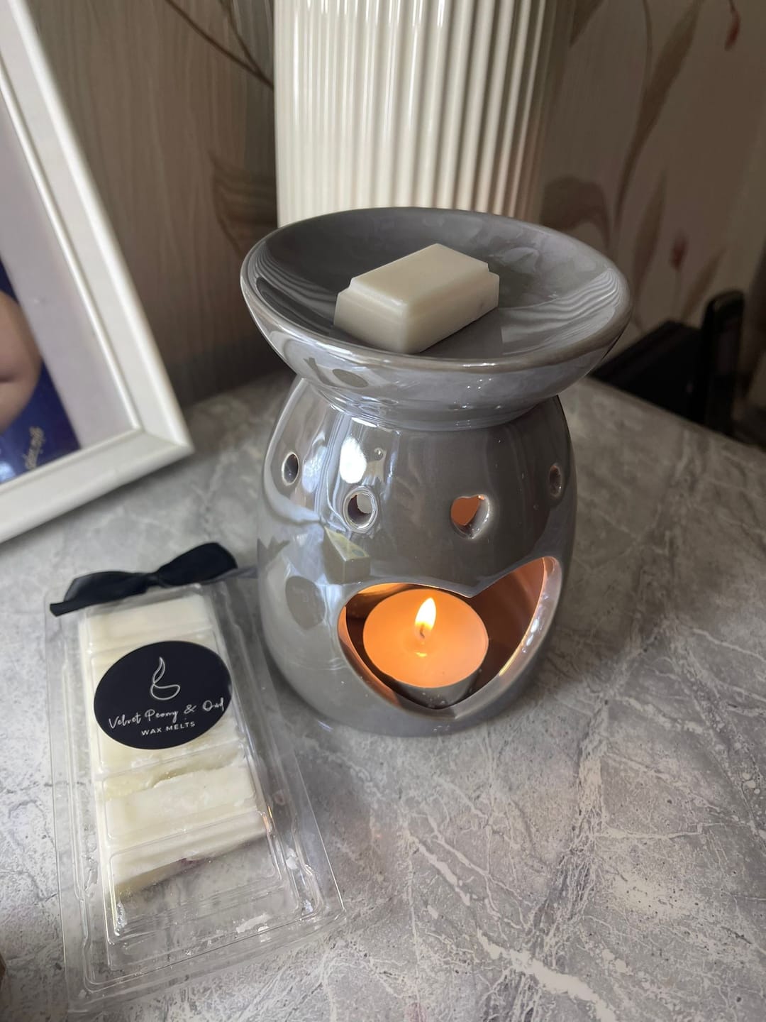 Customer photo review of Velvet Peony & Oud Wax Melts