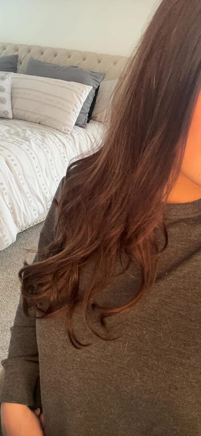 Customer photo review of Signature Syn Halo Hair Extensions Buy 1 Get 3