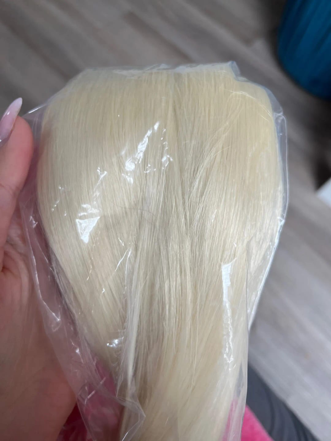 Customer photo review of Signature Syn Halo Hair Extensions Buy 1 Get 2