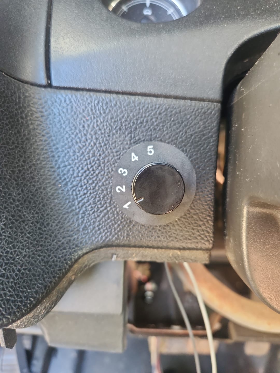 Customer photo review of 2001-2016 Duramax DSP5 Switch (DSP5-SOTF)