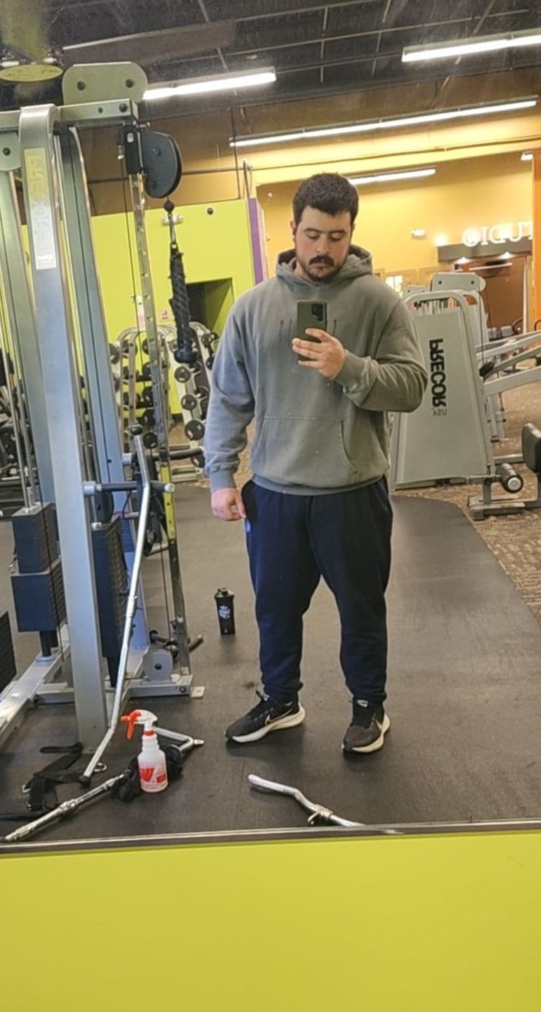Customer photo review of 551 - Drippy Skull Hoodie