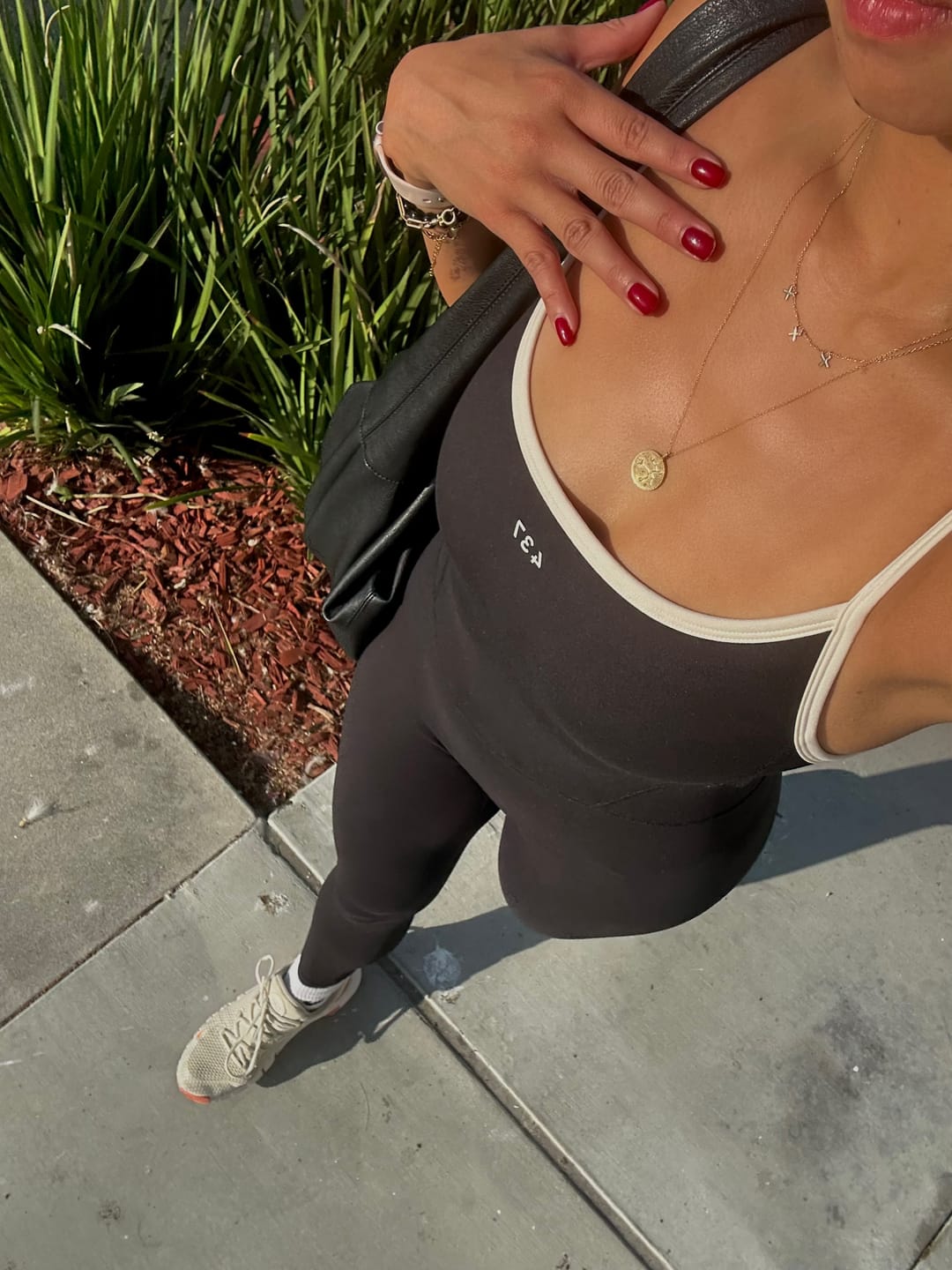 Customer photo review of The Onesie / Black-Crème