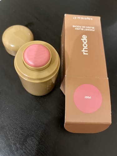 Customer photo review of pocket blush - piggy -  baby pink - Disponível