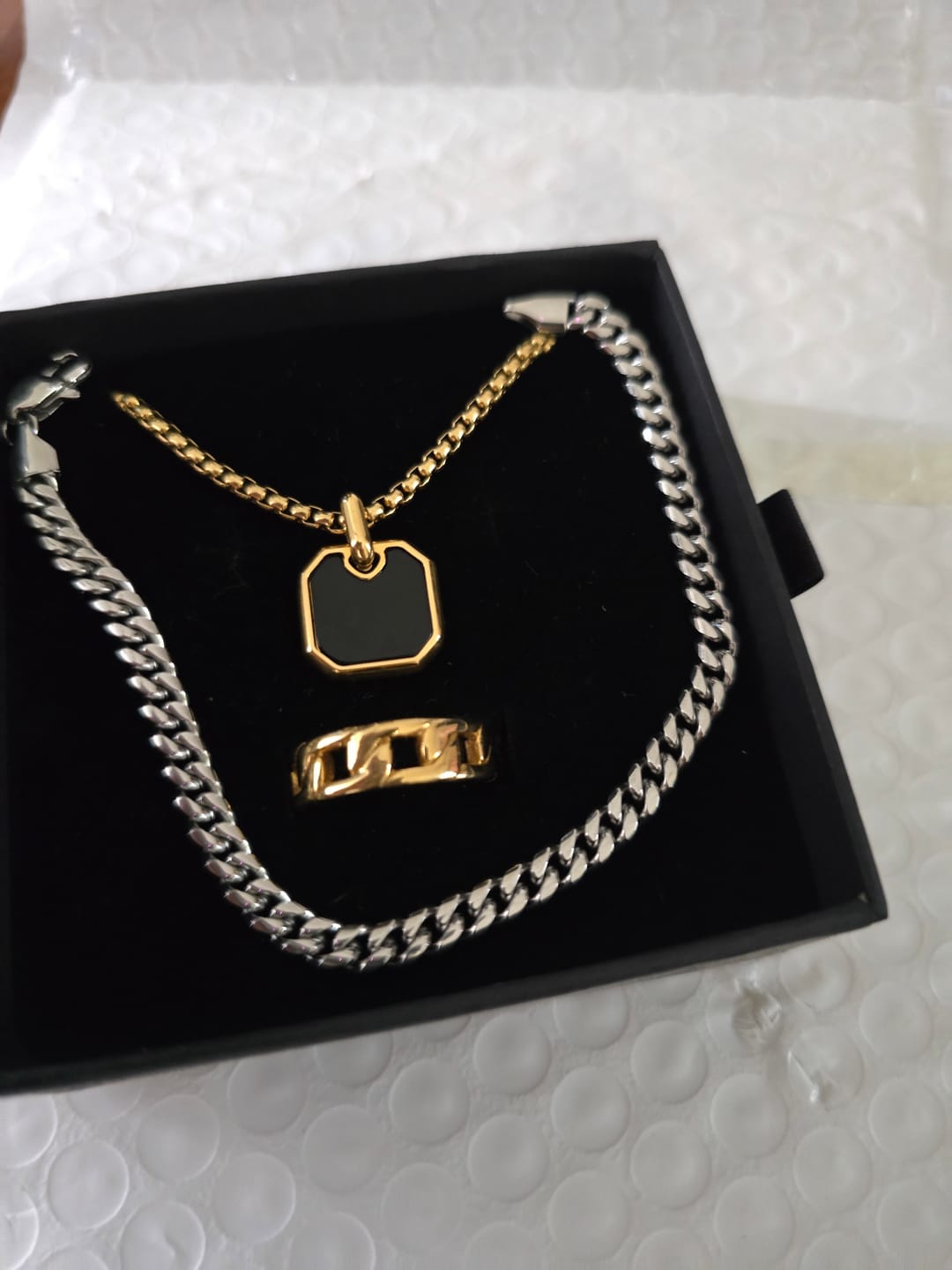 Customer photo review of CUBAN BRACELET (WHITE GOLD) 5MM