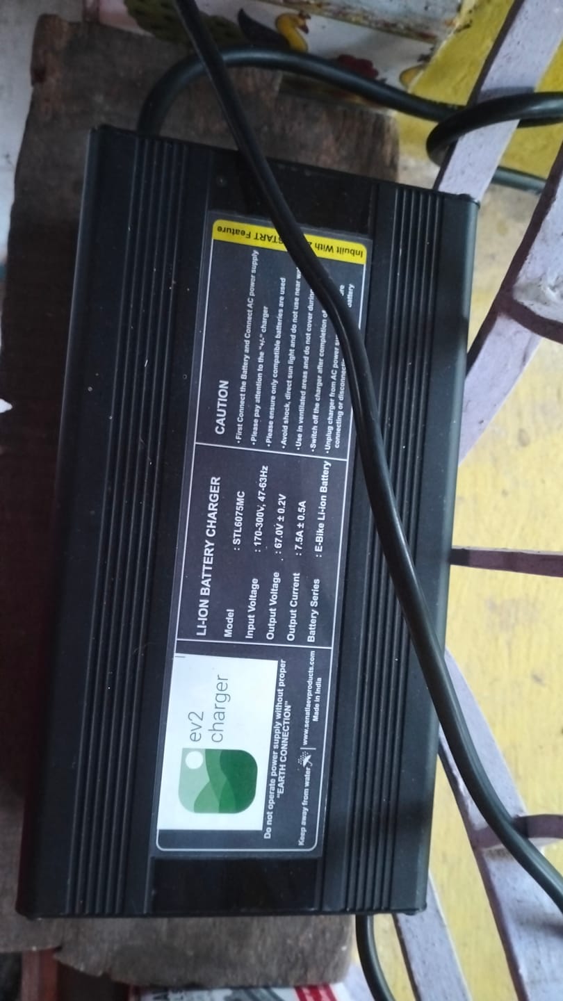 Customer photo review of Ampere 66.8V 7.5A Lithium Battery Charger - Magnus Ex