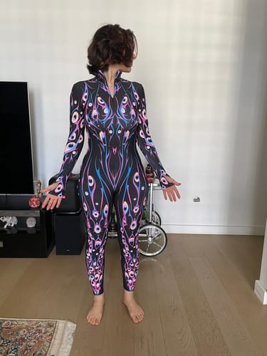 Customer photo review of Eye To Eye Costume