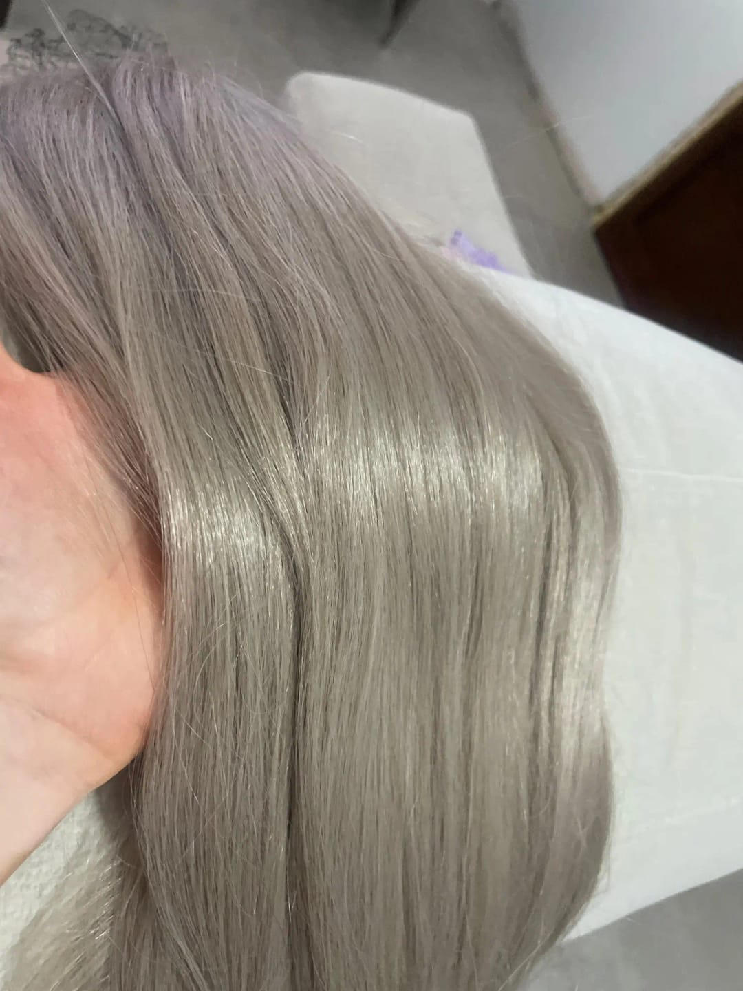 Customer photo review of Signature Syn Halo Hair Extensions Buy 1 Get 2