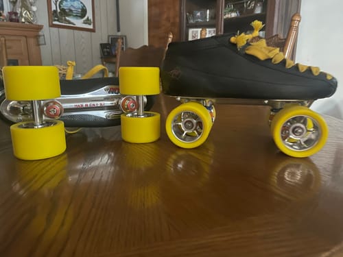Customer photo review of Bont Royal Assassin Roller Skate Wheels