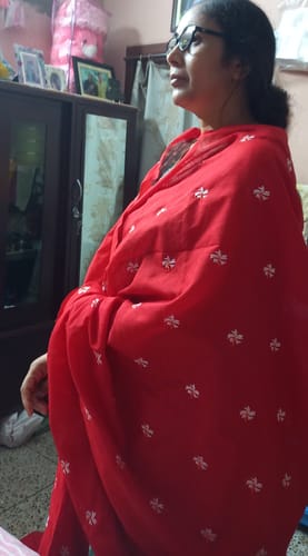 Customer photo review of Bengal Shiuli khadi Saree