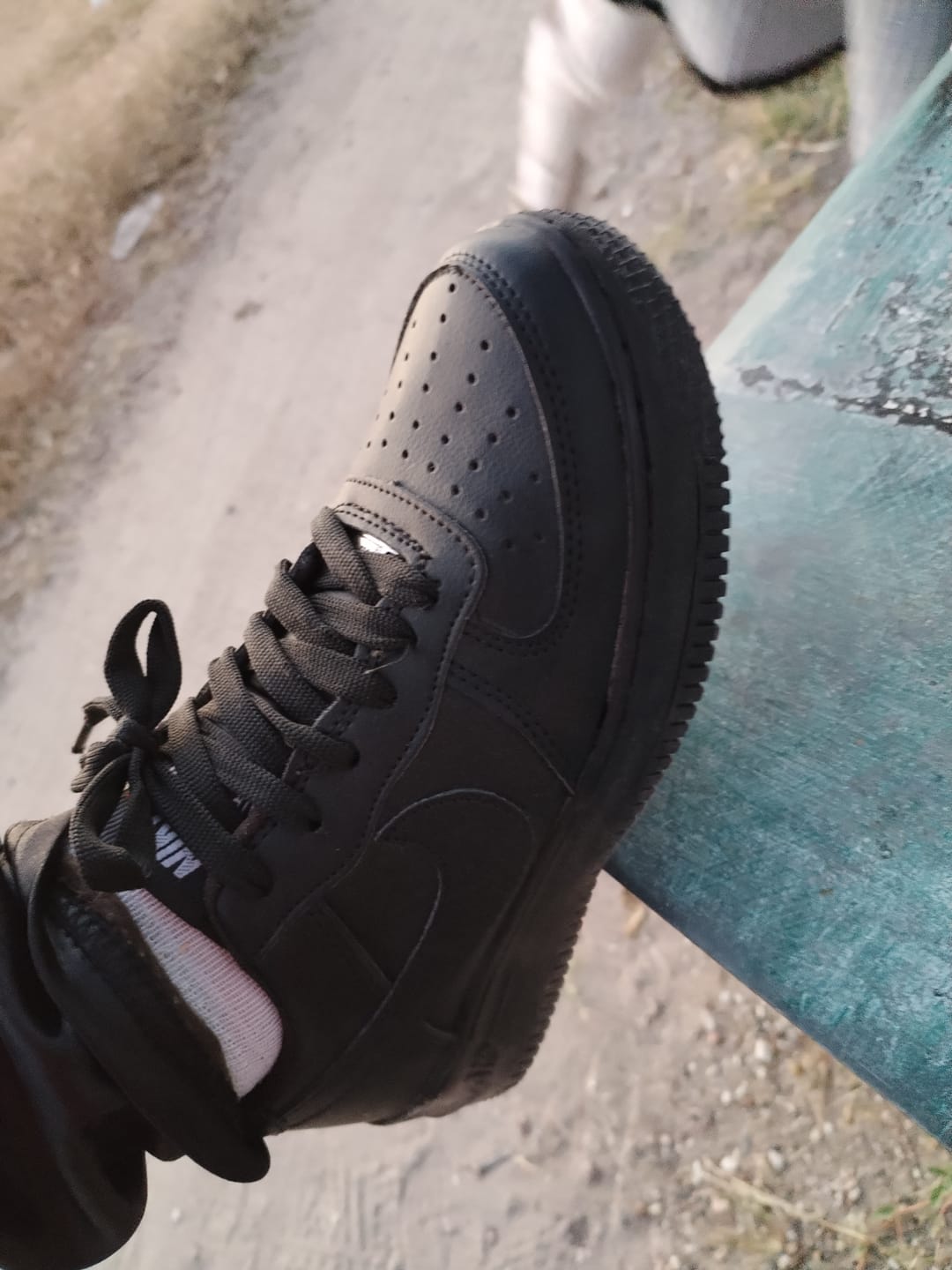 Customer photo review of Tenis 270 Negro Total