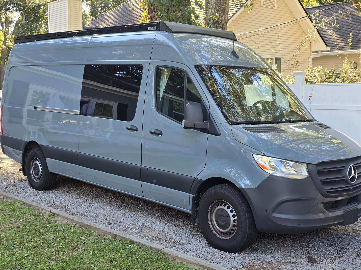 Customer photo review of MERCEDES SPRINTER ROOF RACK