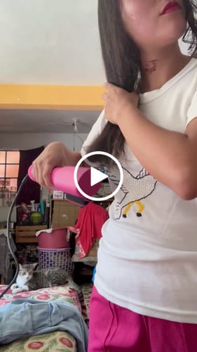 Customer video review of KIT Plancha Profesional INFRARED  +  Cepillo 5 En 1 Diana Fletes