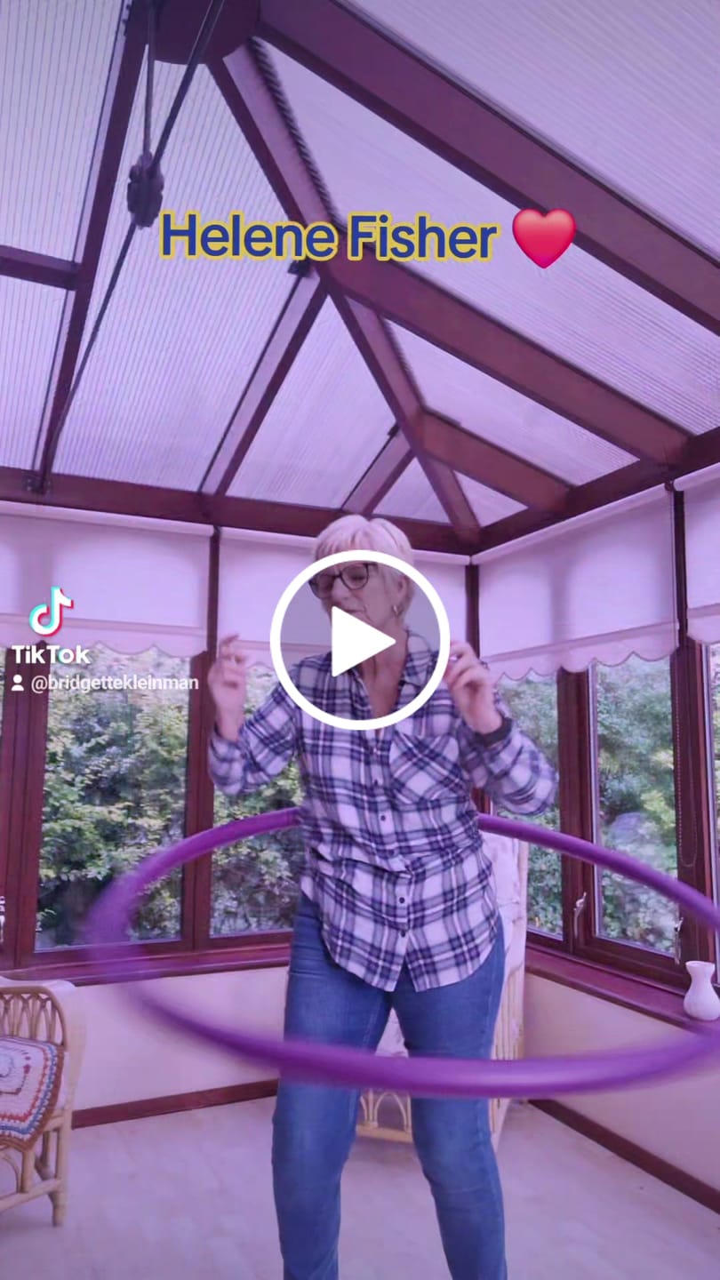 Customer video review of Powerhoop Slim