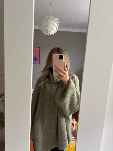Customer photo review of Meli Strick Pullover - Khaki