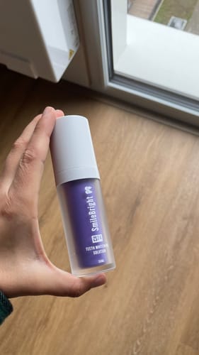 Customer photo review of V24™ Momentinis Dantų Balinimo Serumas