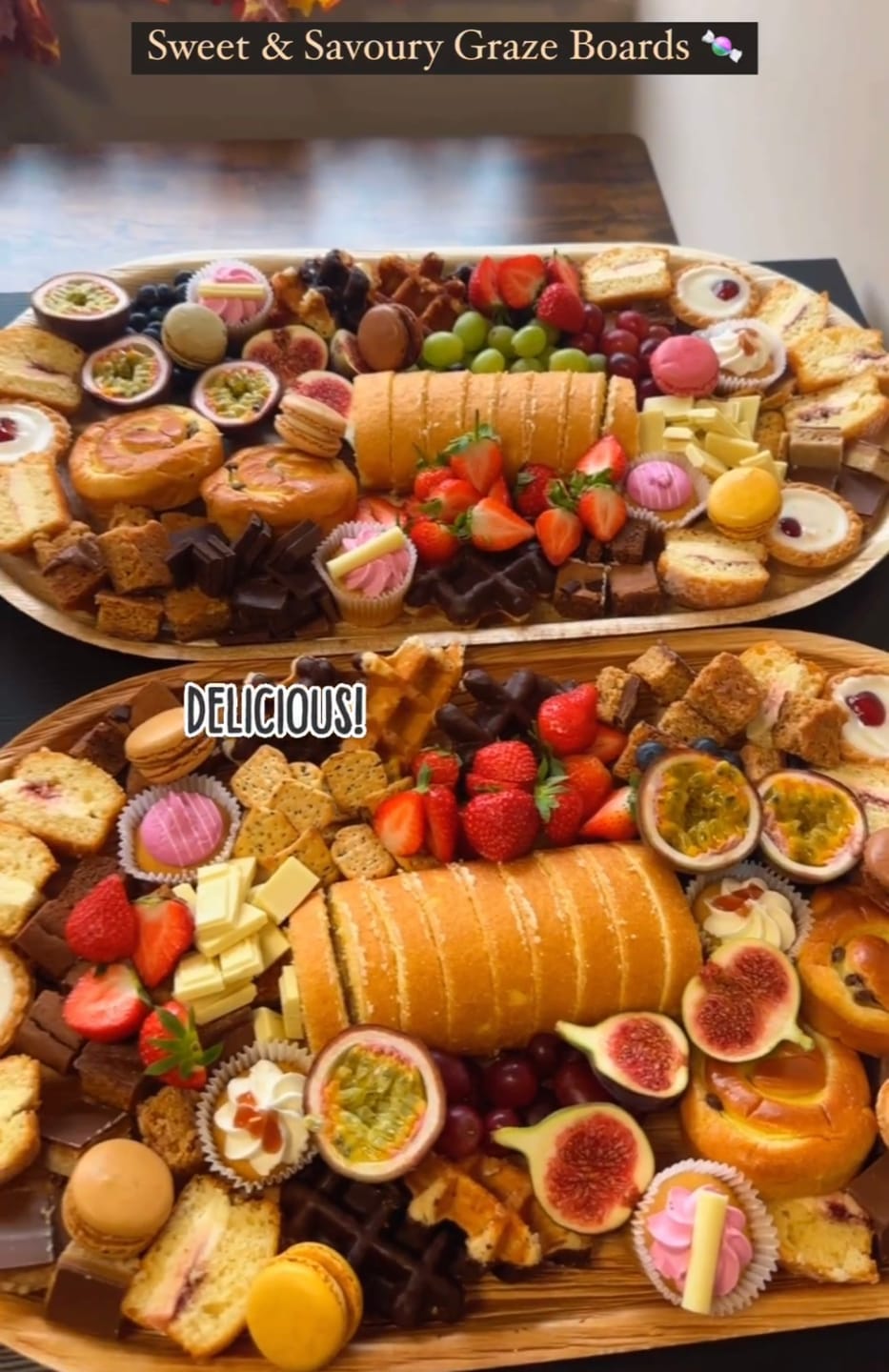 Customer photo review of Extra Large 22" x 12" Oval Disposable Palm Leaf Wooden Platter Tray