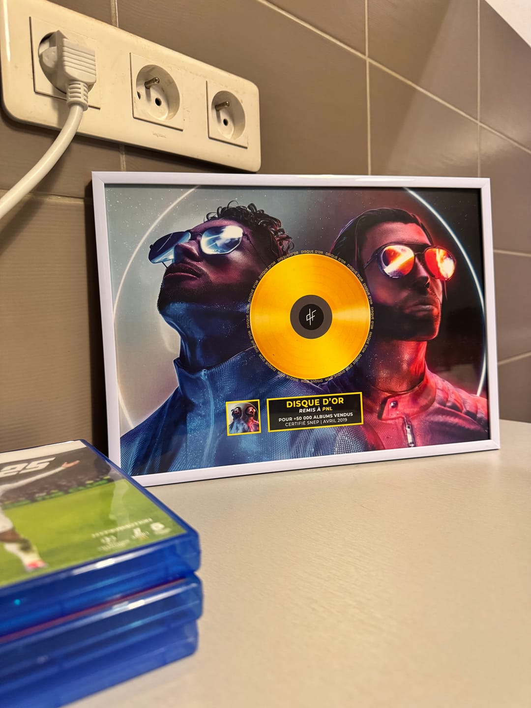 Customer photo review of Disque D'Or Deux Frères PNL