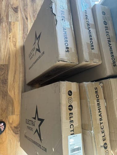 Customer photo review of (Set) Hollywood Mirror, Table & 2 x Draw Set “Queen 2”