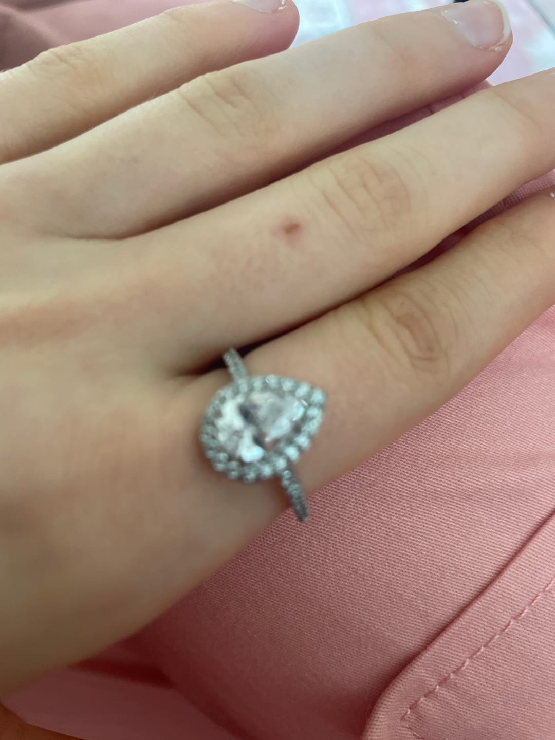 Customer photo review of Drop Ring | 18K vergoldet