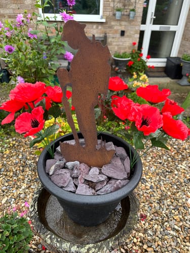 Customer photo review of Small Rusty Metal Soldier Garden Statue