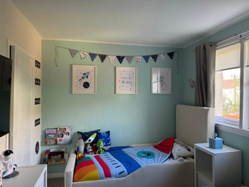 Customer photo review of Prestige Line Kids Chesterfield Bed