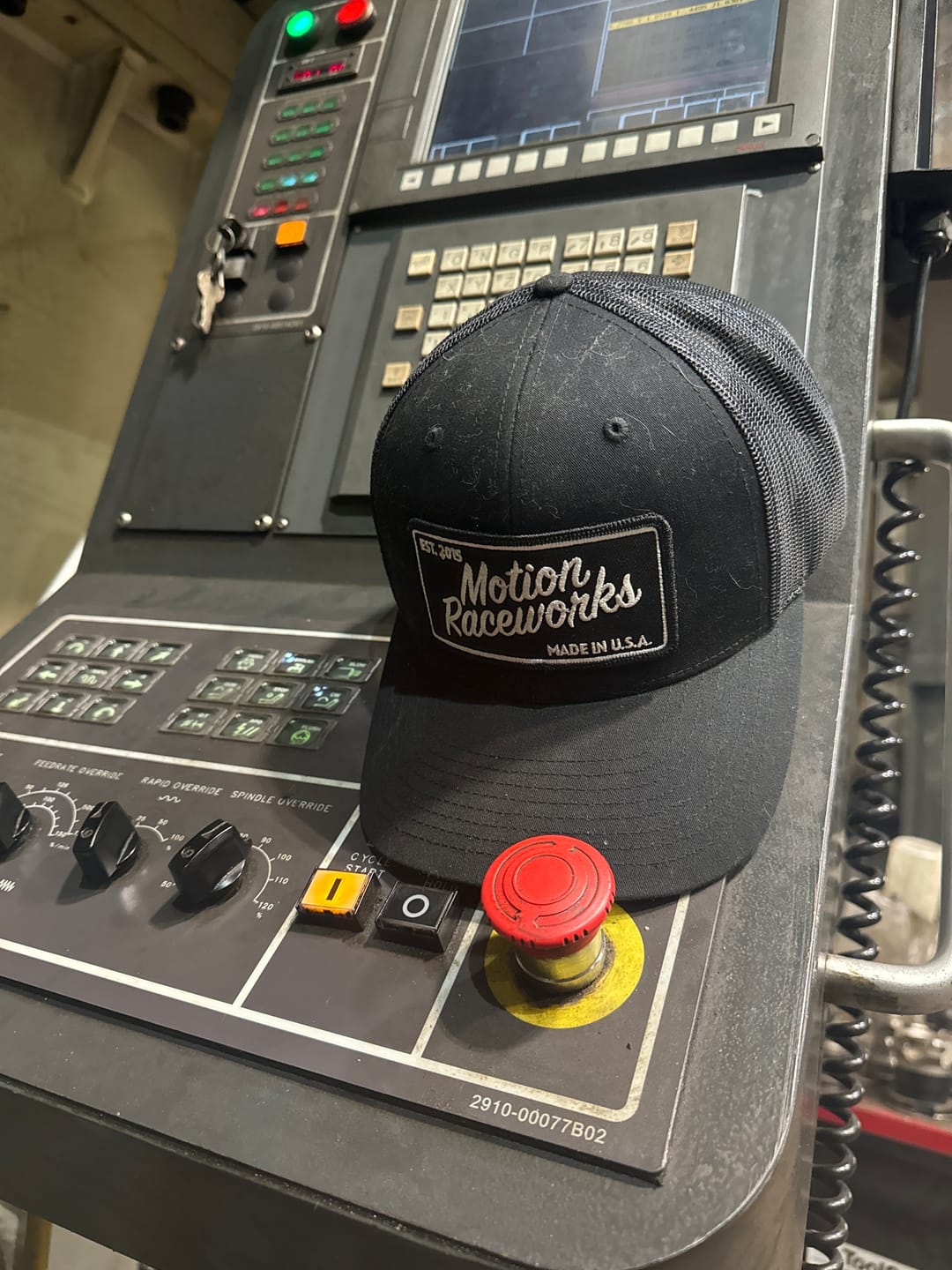 Customer photo review of Motion Heritage Hat Black/Black Snapback