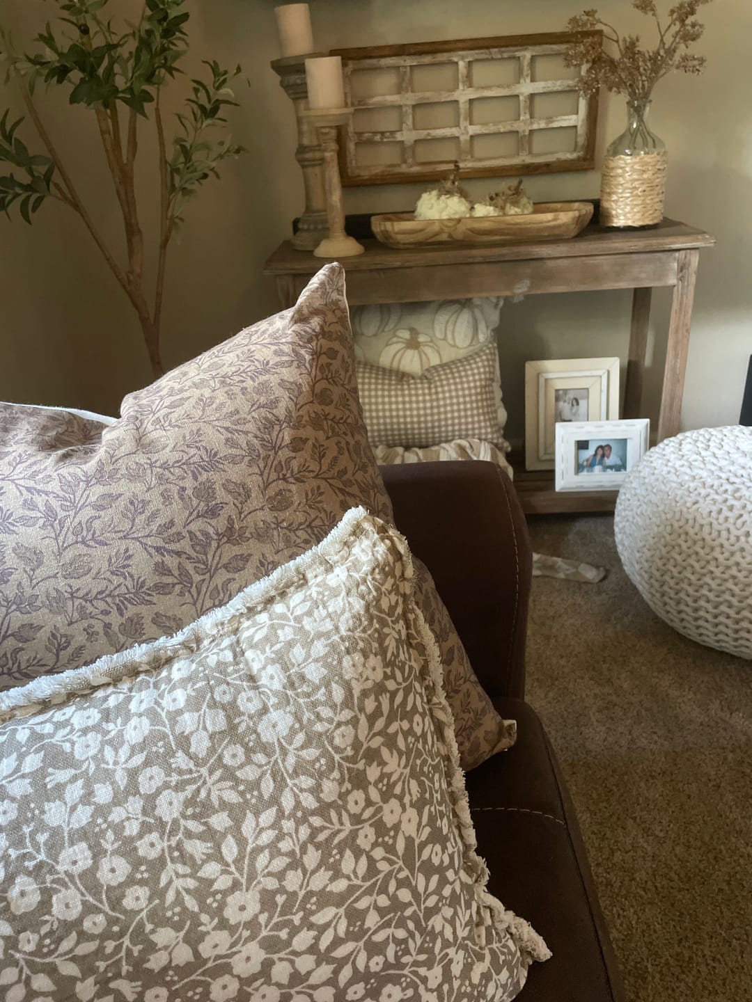 Customer photo review of Faye - 18" | 22"