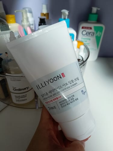 Customer photo review of lliyoon Ceramide Ato Concentrate Cream | Crema Hidratante con Ceramidas 200ml