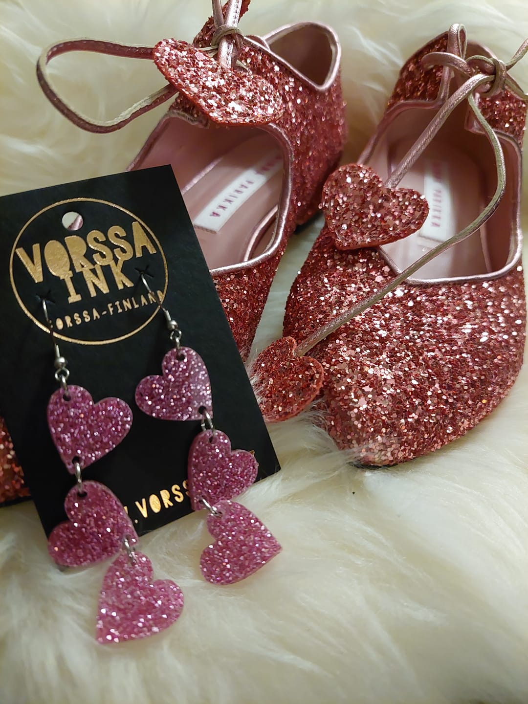 Customer photo review of Triple Love Glitteri