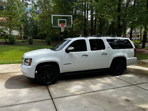 Customer photo review of 2007-2013 Chevrolet Suburban 1500 4-Wheel Air Suspension Conversion/Delete Kit With Light Fix Module (GC24FM)