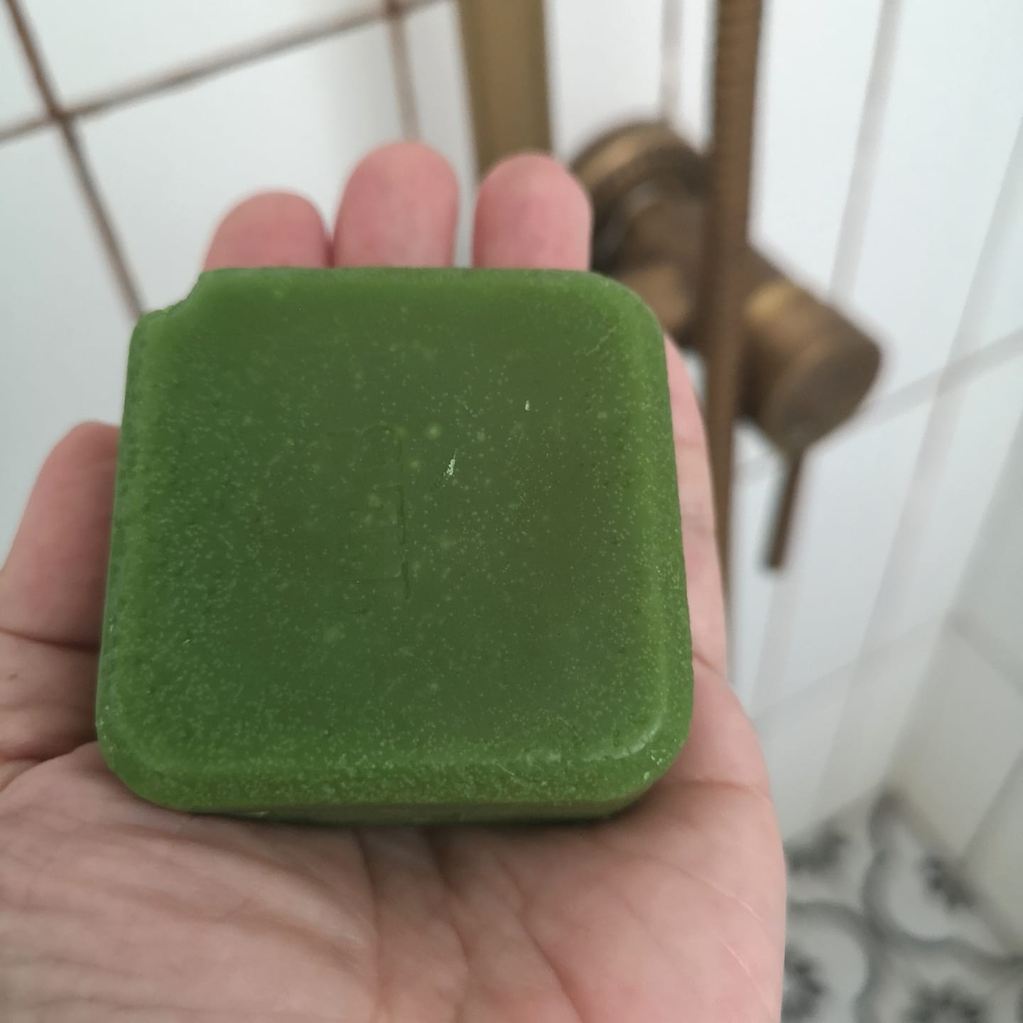 Customer photo review of Taming and Moisturizing - Popeye's Olive Conditioner Bar