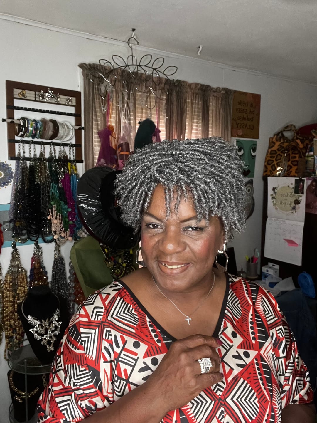 Customer photo review of Outre WigPop Synthetic Full Wig - JAI
