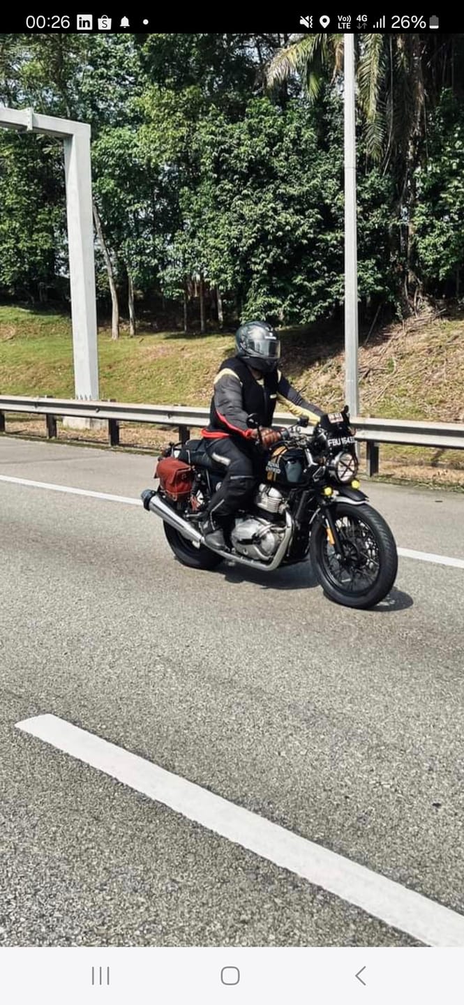Customer photo review of messenger bag