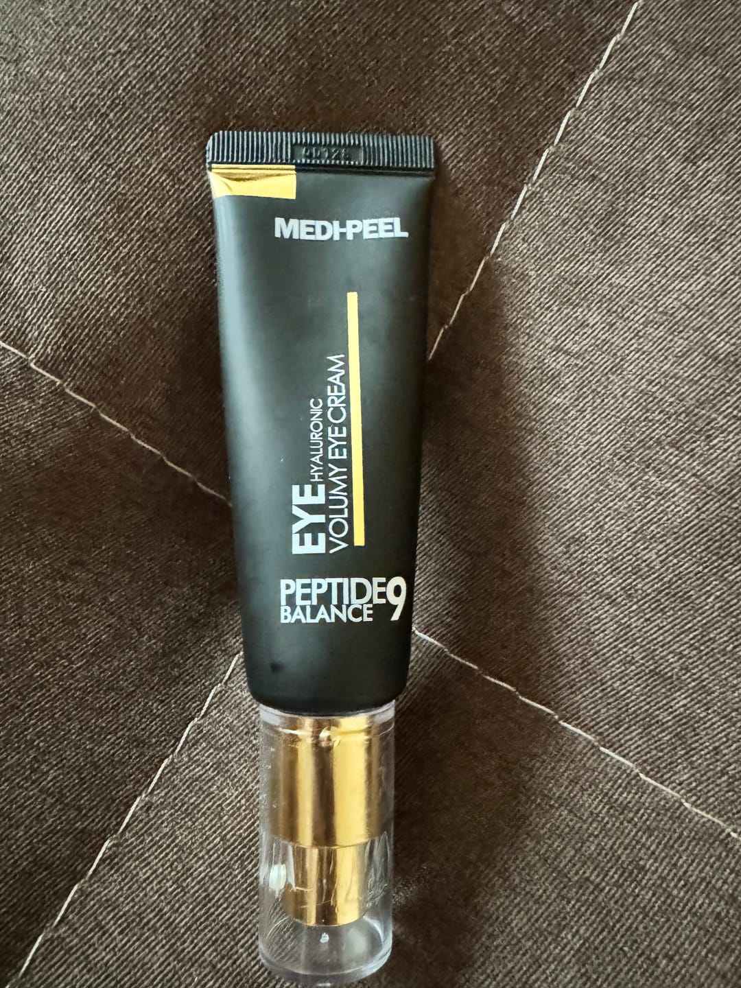 Customer photo review of Pretnovecošanas krēms priekš acu plakstiņiem ar peptīdiem Medi-Peel Peptide Balance 9 Eye Hyaluronic Volumy Eye Cream
