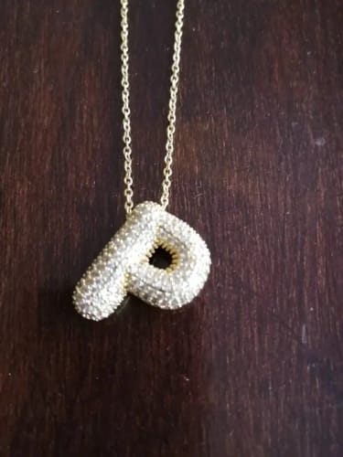 Customer photo review of FLOLA Chunky Clear Crystal Initial Necklaces For Women Bubble Letter Necklace Custom Name Jewelry Birthday Gifts nkeb798