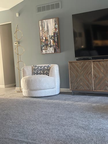 Customer photo review of 8th Avenue – Abstract Cityscape Painting with Skyscraper | Modern Urban Canvas Art