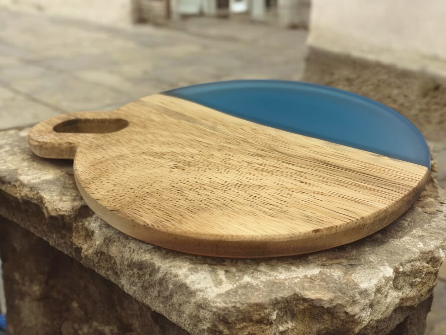Customer photo review of 12x10x0.75" Small Round Cheese Board With Stadium Handle Silicone Mold